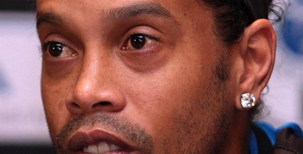 Lo amenazó a Ronaldinho en pleno partido: "Un truco más de esos y vas al hospital"