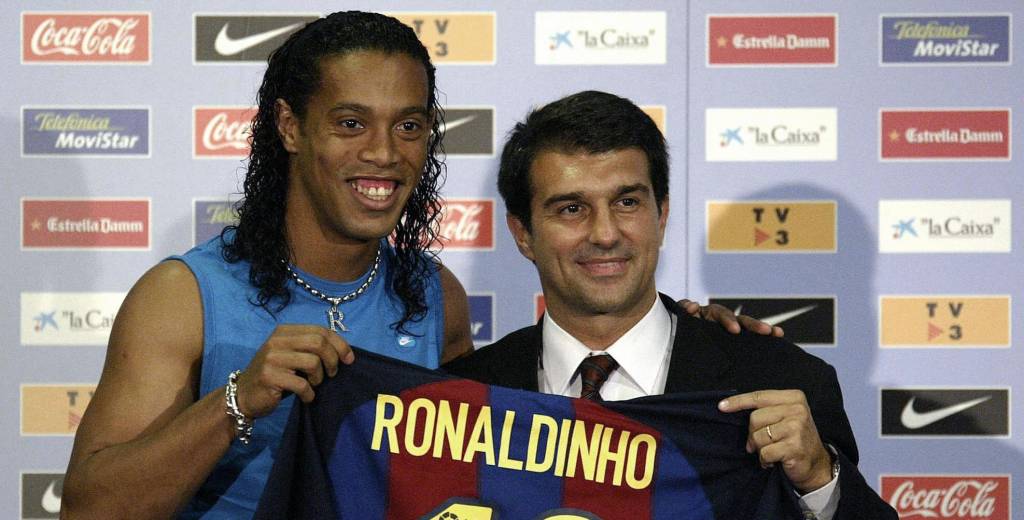 "Estábamos por fichar a Ronaldinho y de golpe se fue al Barcelona"