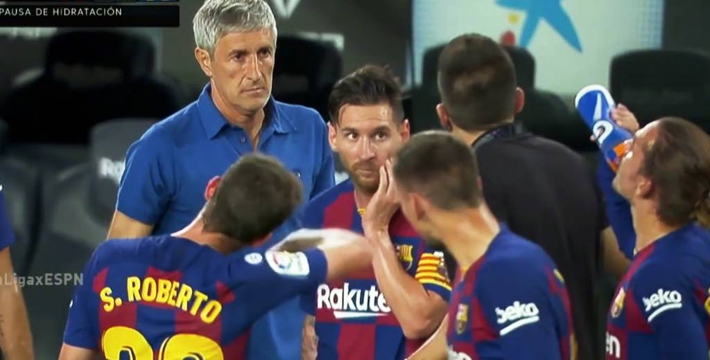 Sarabia le dio órdenes a Messi y pasó algo inesperado