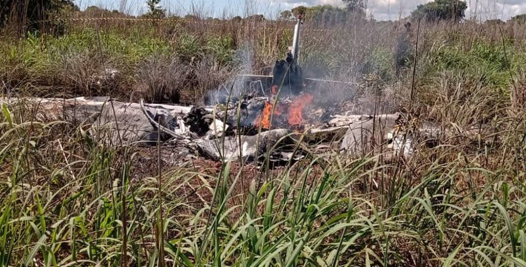 Tragedia en Brasil: cayó un avión y murieron 4 jugadores y presidente de un club