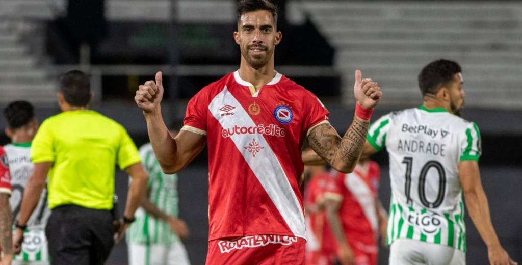 Gabriel Ávalos hunde a Atlético Nacional con un doblete