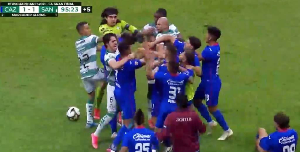 La tremenda pelea entre jugadores del Cruz Azul y Santos