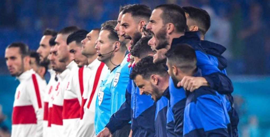 Maravilloso: la Selección de Italia cantó su himno a los gritos