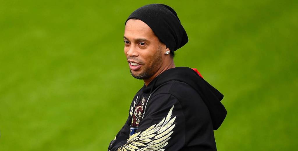 Ronaldinho contradice a las palabras de Vinicius sobre Leo Messi