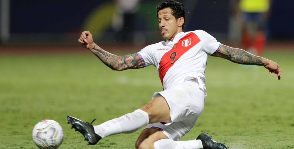 El peruano Lapadula jugará en un histórico de Italia