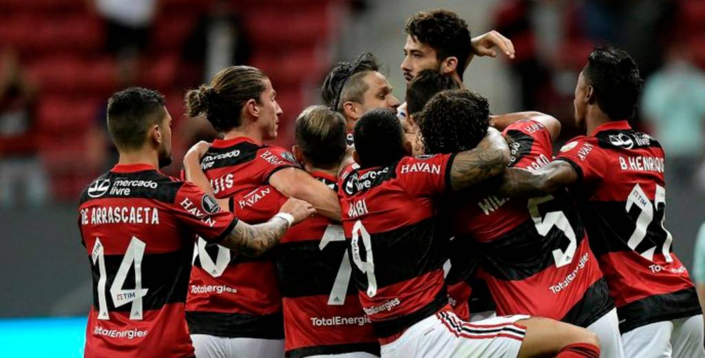 Flamengo aplastó a Defensa con un Gabigol intratable