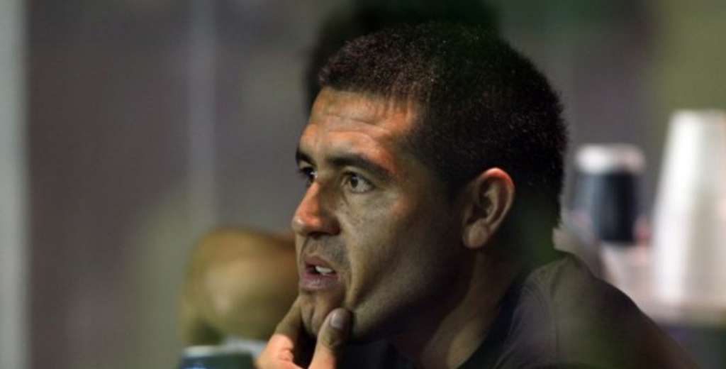 Quiere irse de Boca Juniors: le pidió a Riquelme dejarlo salir del club