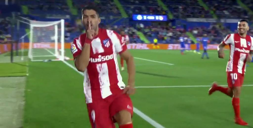 Un Luis Suárez heroico le da el triunfo al Atlético