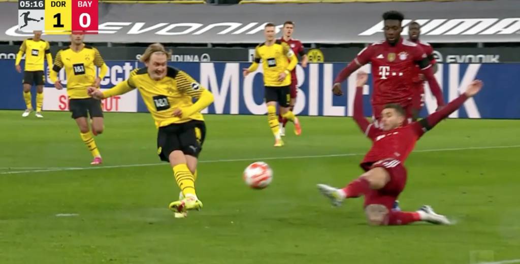 Terrible golazo: Brandt se pasó a todos y puso el 1-0 del Dortmund al Bayern