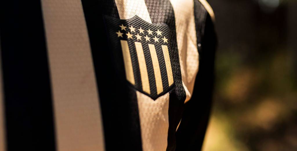 Puma lanzó una espectacular camiseta especial de Peñarol