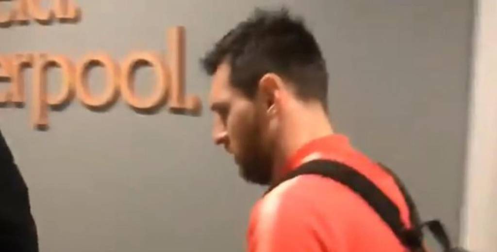 La respuesta de Messi cuando le gritaron en el aeropuerto
