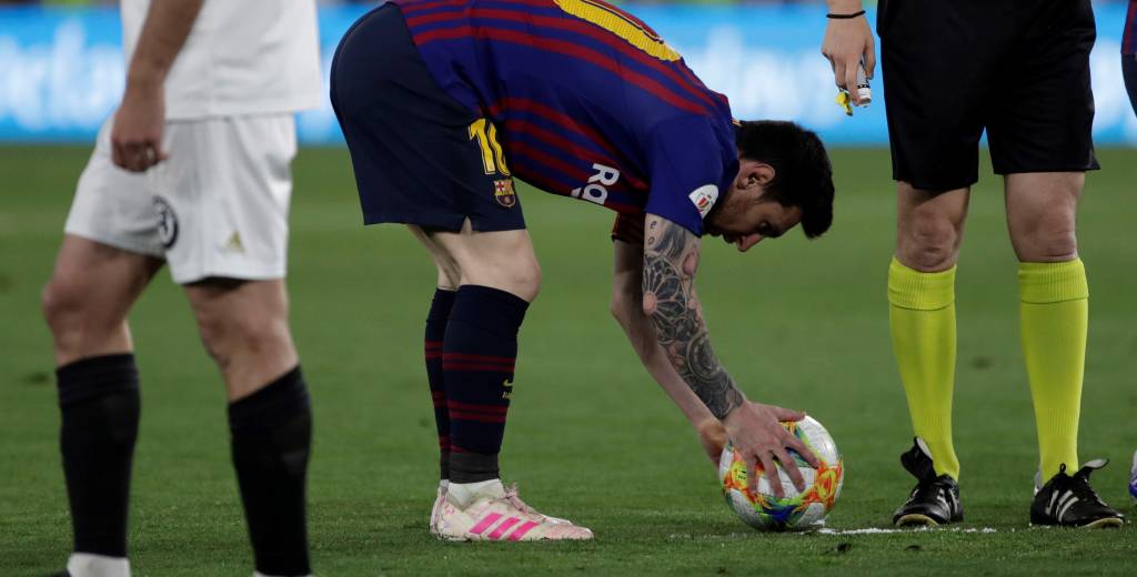 A Messi no le gustan sus nuevas botas y vuelve a las anteriores
