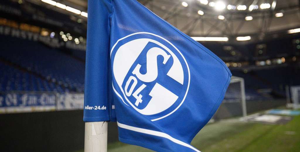 La Bundesliga obliga al Schalke 04 a romper el contrato de su sponsor