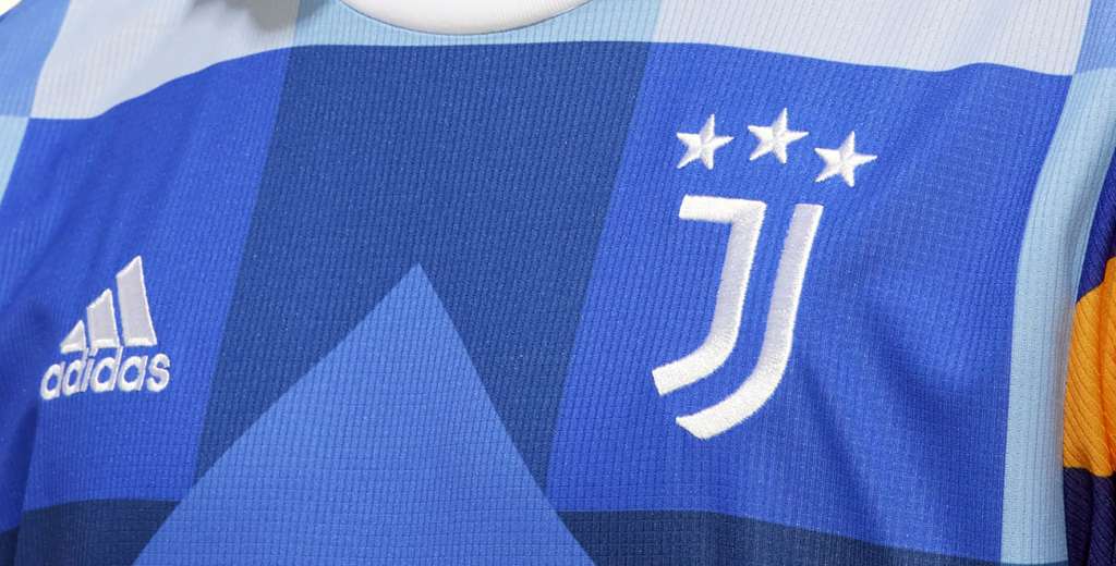 Adidas lanzó la cuarta camiseta 2022 de Juventus con un diseño increíble