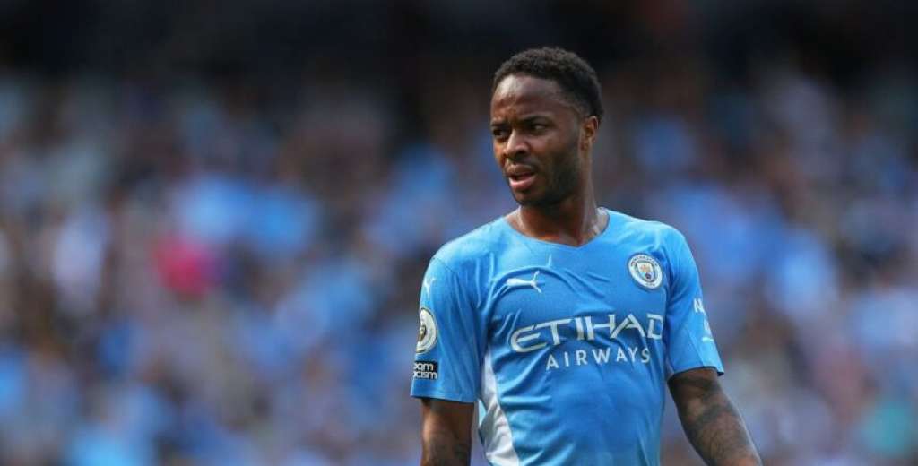 Future Unclear: Sterling to wait until June to decide his next move