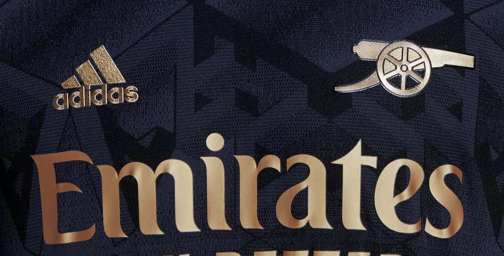 Adidas lanzó la mejor camiseta del 2022 y es del Arsenal
