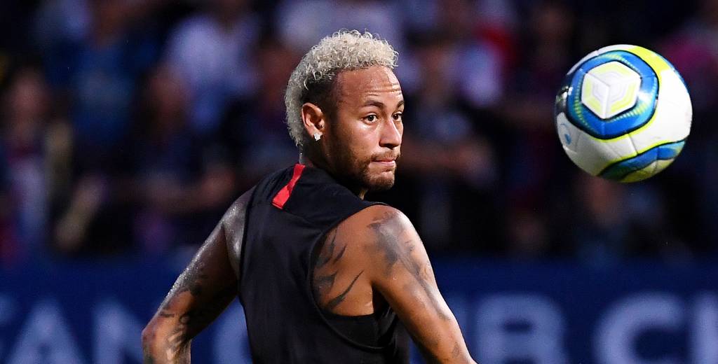 Neymar llegó al entrenar al PSG y sorprendió