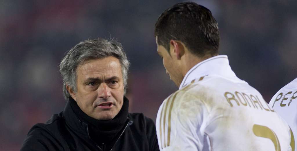 "Iba a debutar en el Real Madrid y Mourinho me llama y me dice..."