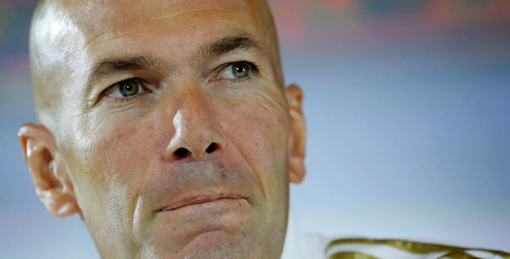 Zidane explota con una pregunta: "¿Indiscutible de qué? Él no es indiscutible"