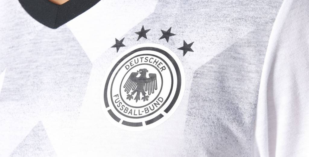 La nueva camiseta de Alemania es algo nunca hecho por Adidas
