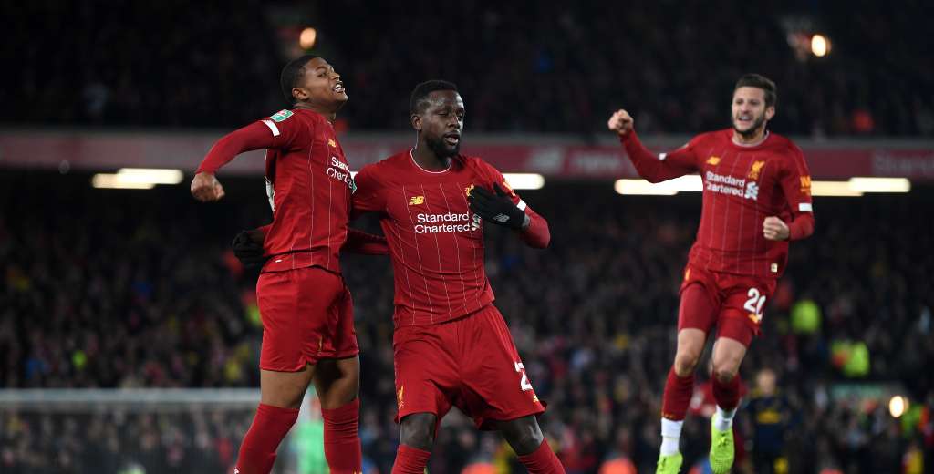 En el mejor partido del 2019, Liverpool y Arsenal empataron 5-5 y pasó Liverpool por penales
