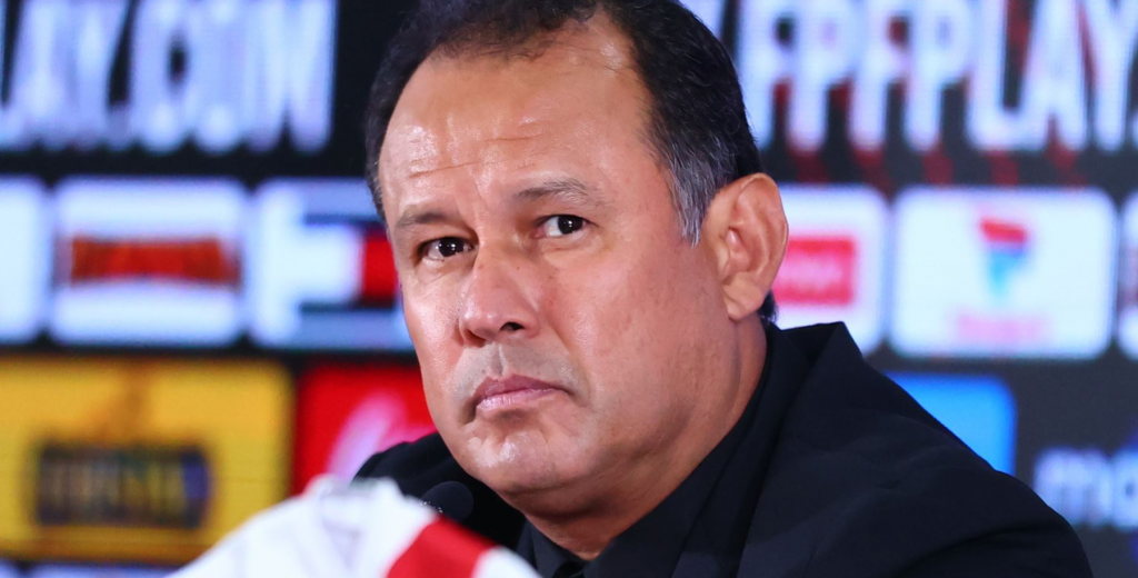 Bombazo: ya se definió el futuro de Juan Reynoso en la Selección Peruana