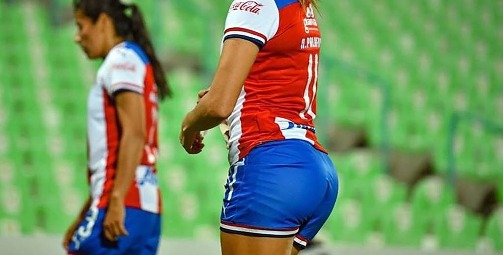 La estrella del fútbol mexicano femenil que se cansó de su físico